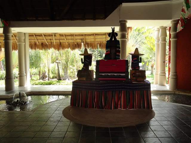 ai862.photobucket.com_albums_ab181_paulonev_Mexico_202012_DSC01049Cpia.jpg