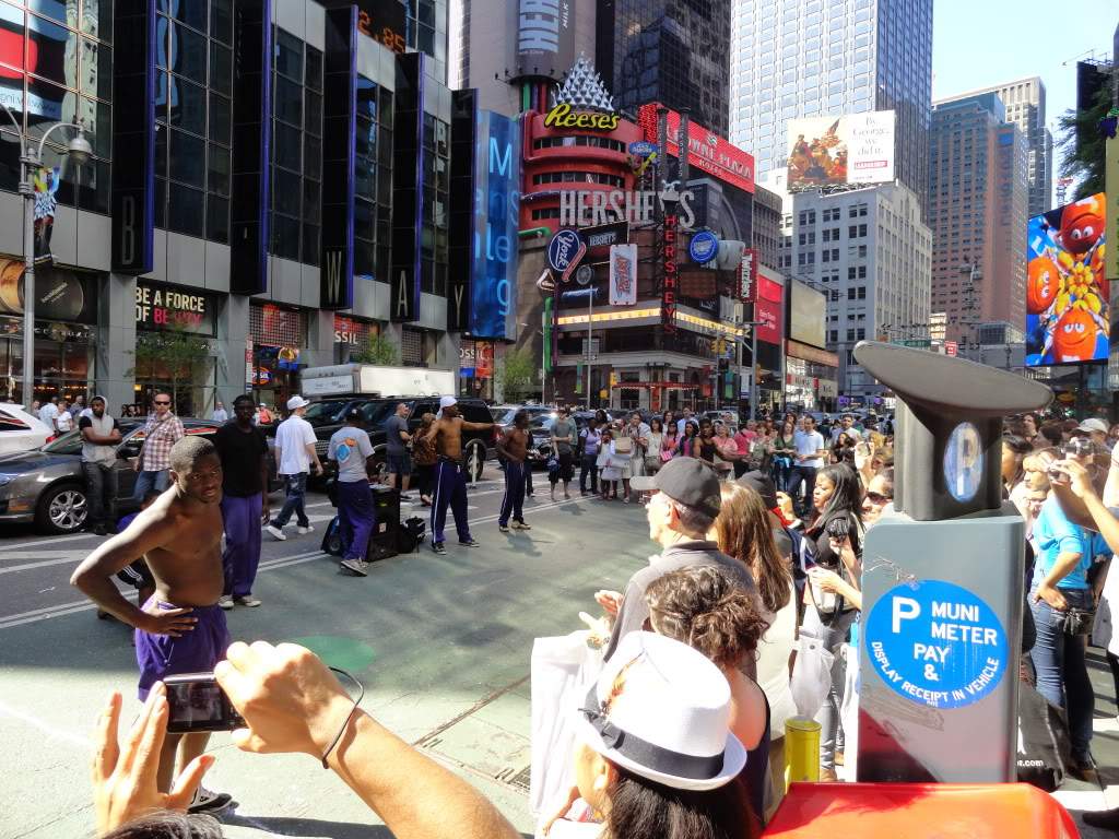 ai862.photobucket.com_albums_ab181_paulonev_New_20York_202012_DSC00043.jpg