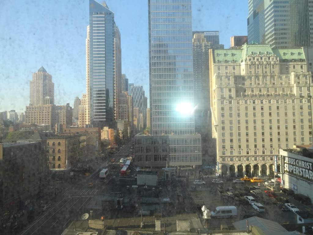 ai862.photobucket.com_albums_ab181_paulonev_New_20York_202012_DSC00048.jpg