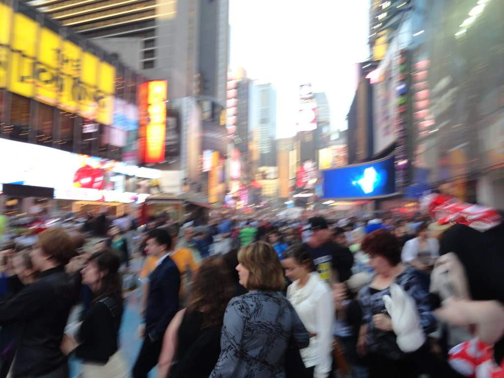 ai862.photobucket.com_albums_ab181_paulonev_New_20York_202012_DSC00050.jpg