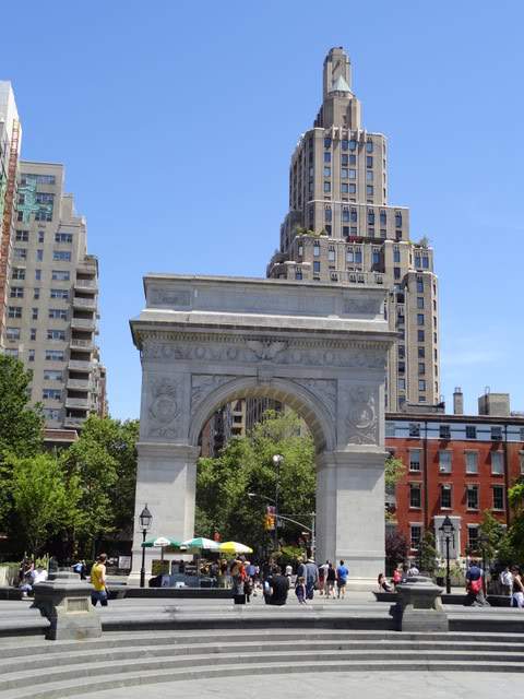 ai862.photobucket.com_albums_ab181_paulonev_New_20York_202012_DSC00082.jpg