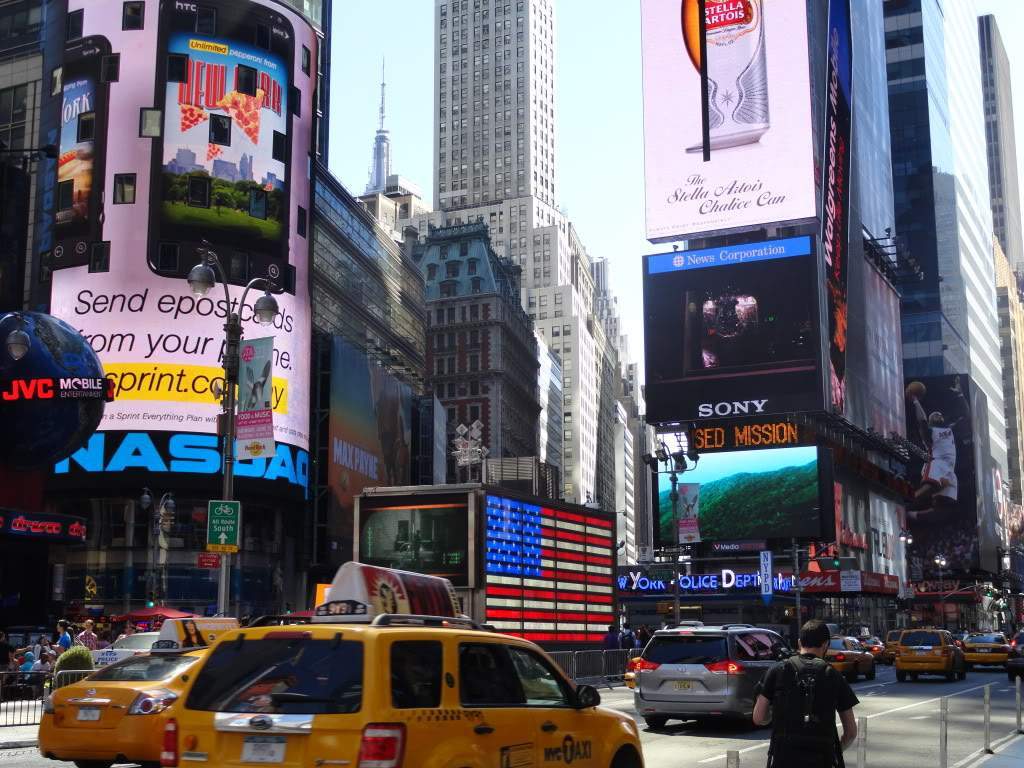 ai862.photobucket.com_albums_ab181_paulonev_New_20York_202012_DSC00106.jpg