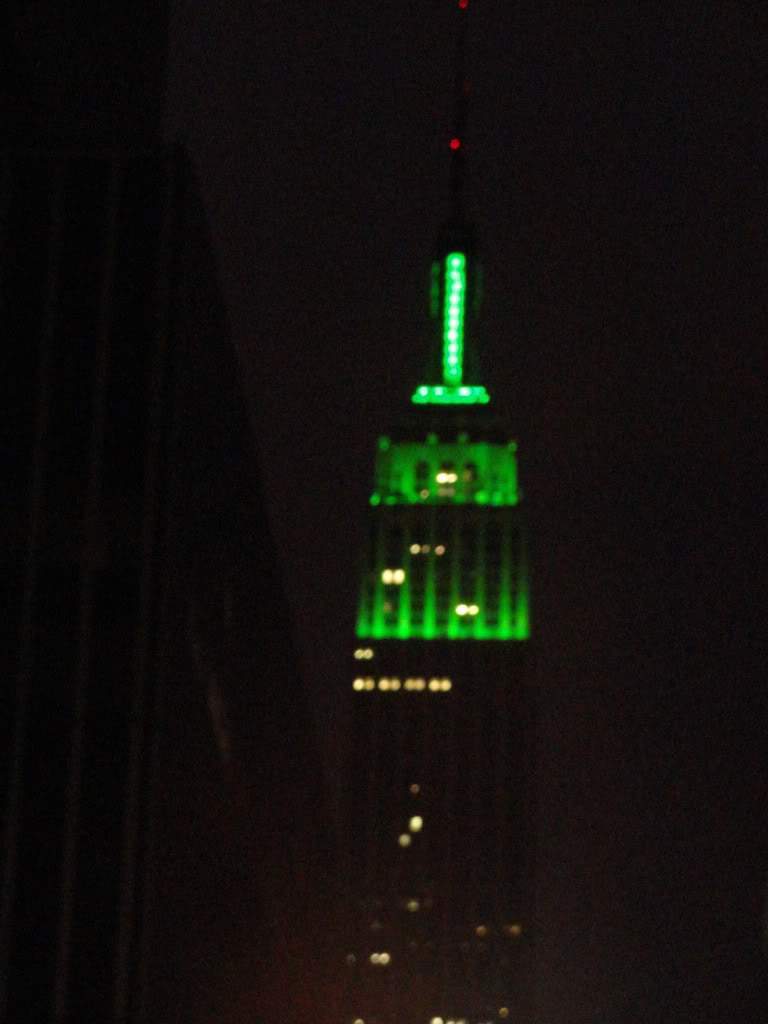 ai862.photobucket.com_albums_ab181_paulonev_New_20York_202012_DSC00124.jpg