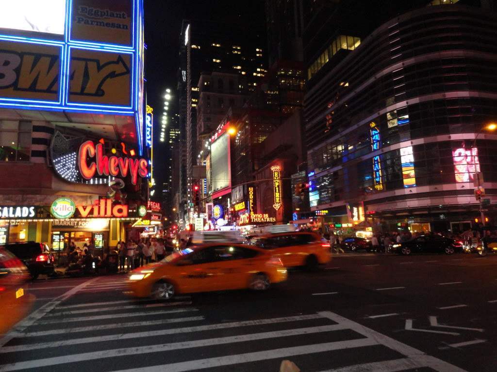 ai862.photobucket.com_albums_ab181_paulonev_New_20York_202012_DSC00126.jpg