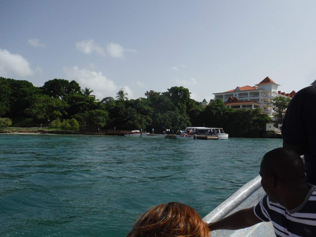 ai862.photobucket.com_albums_ab181_paulonev_Samana_20Setembro_202014_DSCF2189Coacutepia.jpg