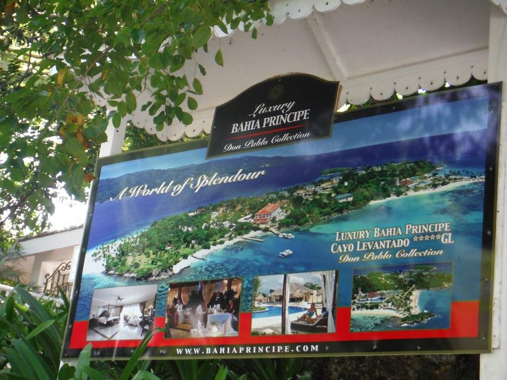 ai862.photobucket.com_albums_ab181_paulonev_Samana_20Setembro_202014_DSCF2193Coacutepia.jpg