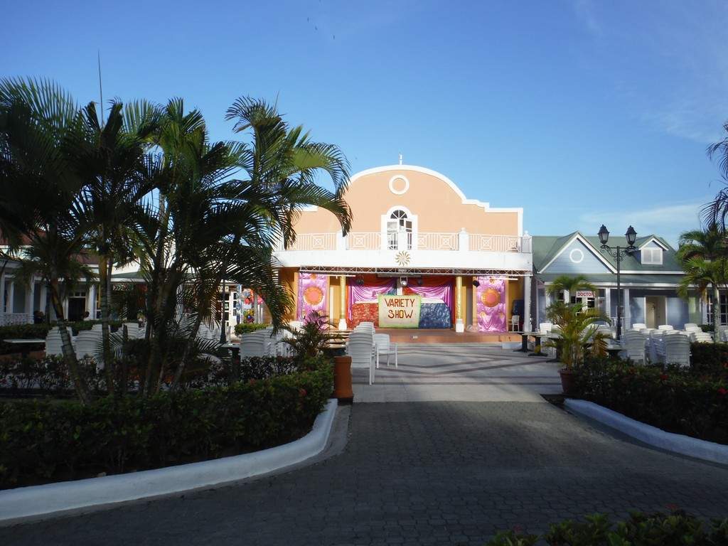 ai862.photobucket.com_albums_ab181_paulonev_Samana_20Setembro_202014_DSCF2349Coacutepia.jpg