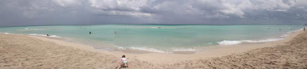 ai876.photobucket.com_albums_ab325_caluPT_Miami_20and_20Keys_HauloverParkBeach4.jpg