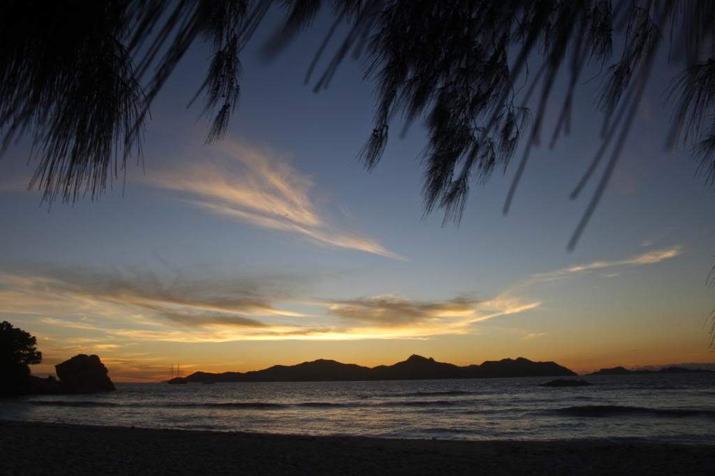 ai876.photobucket.com_albums_ab325_caluPT_Seychelles_31porsol_zps19bb5d5b.jpg