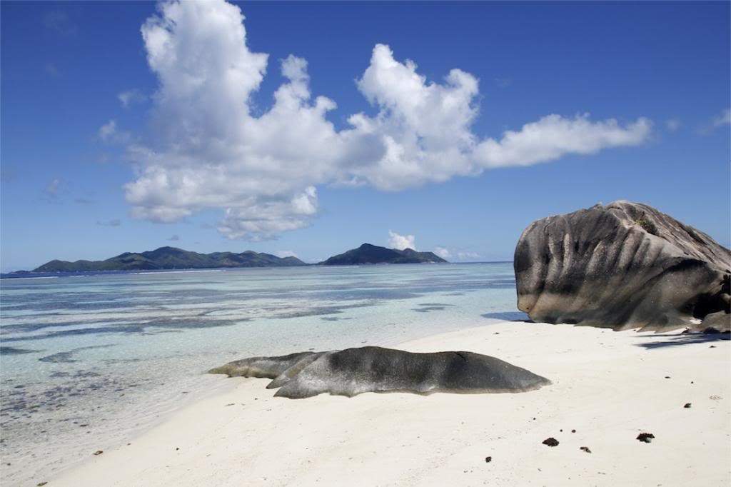 ai876.photobucket.com_albums_ab325_caluPT_Seychelles_33argent_zps22dc47b9.jpg