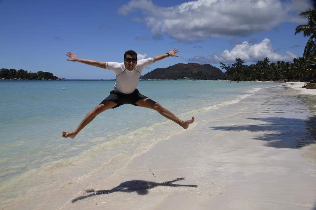 ai876.photobucket.com_albums_ab325_caluPT_Seychelles_6volbert_zps5967a201.jpg