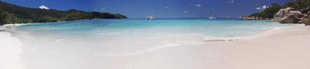 ai876.photobucket.com_albums_ab325_caluPT_Seychelles_Lazio7Panorama_zps8ac58dc2.jpg