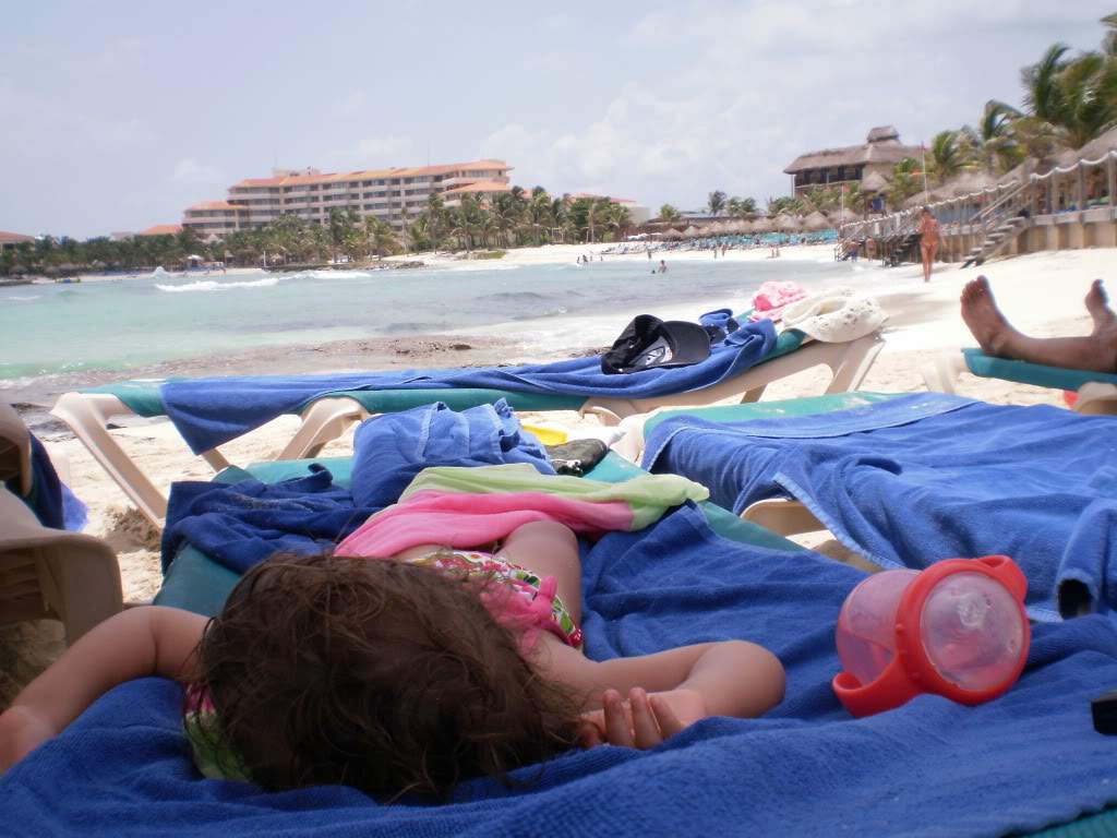 ai887.photobucket.com_albums_ac78_LilianaGomes3_P8270355.jpg