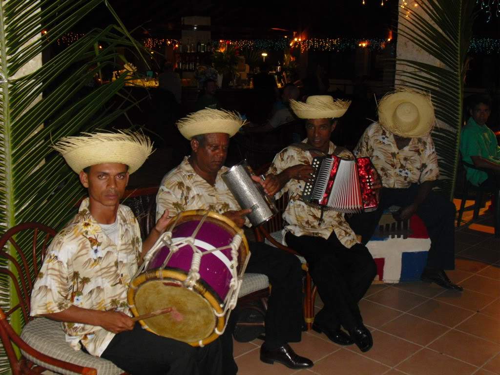 ai888.photobucket.com_albums_ac82_tila_album_CIMG0271.jpg