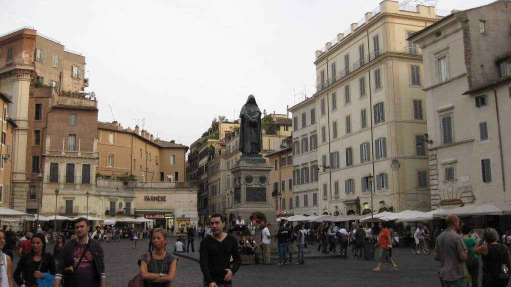 ai890.photobucket.com_albums_ac102_mokas_myphotos_328Campodifiore.jpg