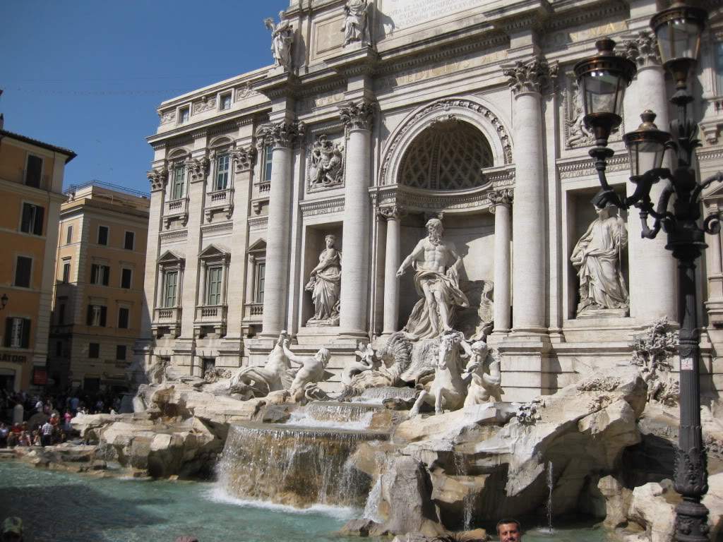 ai890.photobucket.com_albums_ac102_mokas_myphotos_400fontedetrevi.jpg