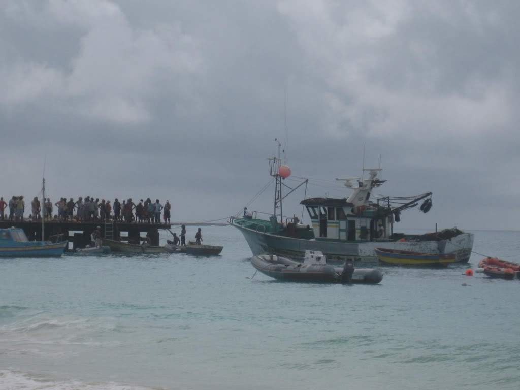 ai890.photobucket.com_albums_ac102_mokas_myphotos_cabo_20verde_20__20sal_10_Ponto.jpg