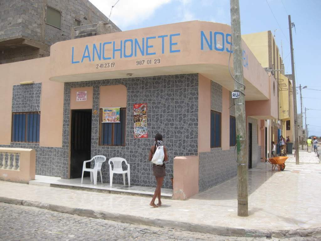 ai890.photobucket.com_albums_ac102_mokas_myphotos_cabo_20verde_20__20sal_45_NsPimba.jpg