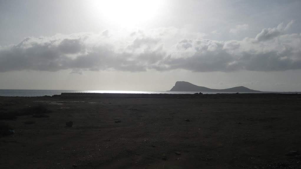 ai890.photobucket.com_albums_ac102_mokas_myphotos_cabo_20verde_20__20sal_73_murdeira.jpg