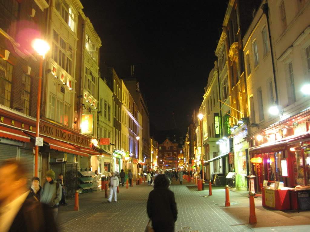 ai890.photobucket.com_albums_ac102_mokas_myphotos_london_IMG_3933.jpg