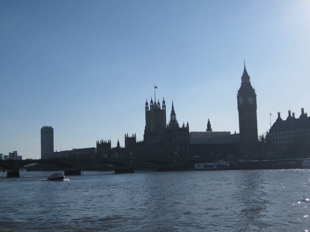 ai890.photobucket.com_albums_ac102_mokas_myphotos_london_IMG_4229.jpg