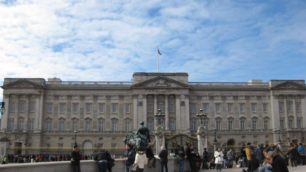 ai890.photobucket.com_albums_ac102_mokas_myphotos_london_IMG_4421.jpg