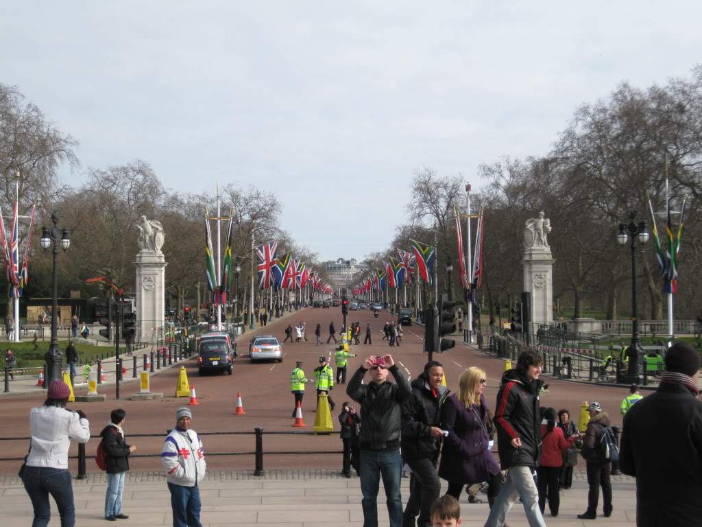 ai890.photobucket.com_albums_ac102_mokas_myphotos_london_IMG_4423.jpg