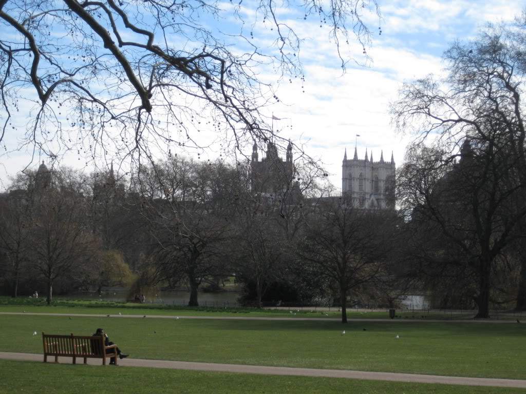 ai890.photobucket.com_albums_ac102_mokas_myphotos_london_IMG_4453.jpg