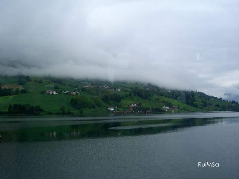 ai894.photobucket.com_albums_ac148_RuiXpto_CIMG6530.jpg