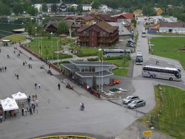 ai894.photobucket.com_albums_ac148_RuiXpto_CIMG6591.jpg