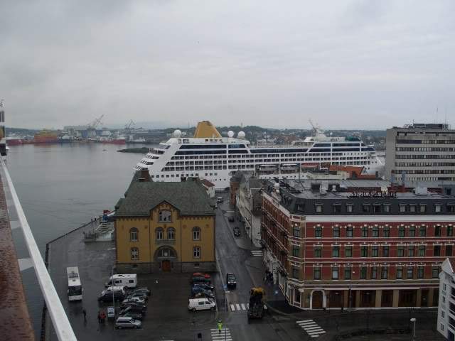 ai894.photobucket.com_albums_ac148_RuiXpto_CIMG6594.jpg