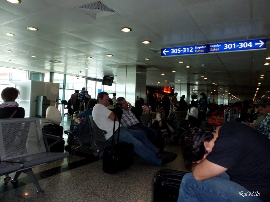 ai894.photobucket.com_albums_ac148_RuiXpto_MileUmaNoitesCostaFavolosa_FavolosaDia13_CIMG2198.jpg