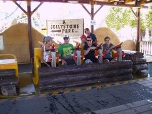 ai906.photobucket.com_albums_ac261_rikard017_oso_yogui.jpg