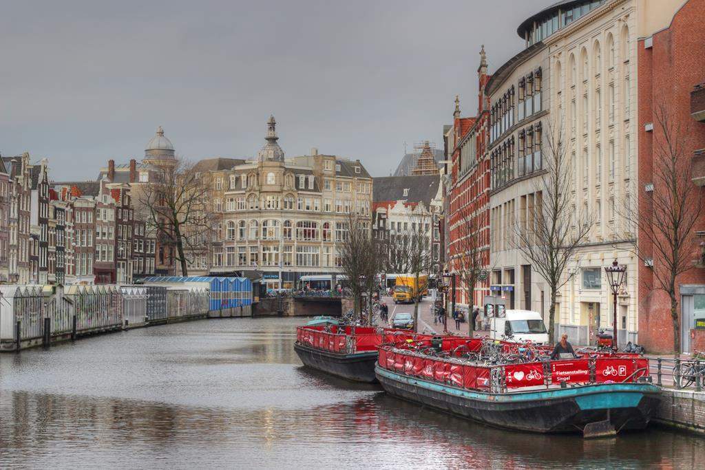 ai909.photobucket.com_albums_ac300_ploferreira_Amsterdao_202014_Amsterdatildeo18_tonemapped.jpg