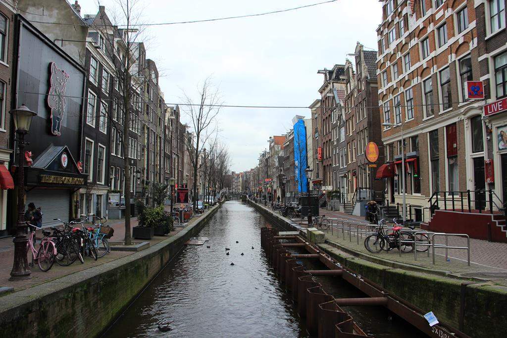 ai909.photobucket.com_albums_ac300_ploferreira_Amsterdao_202014_Amsterdatildeo49_1.jpg