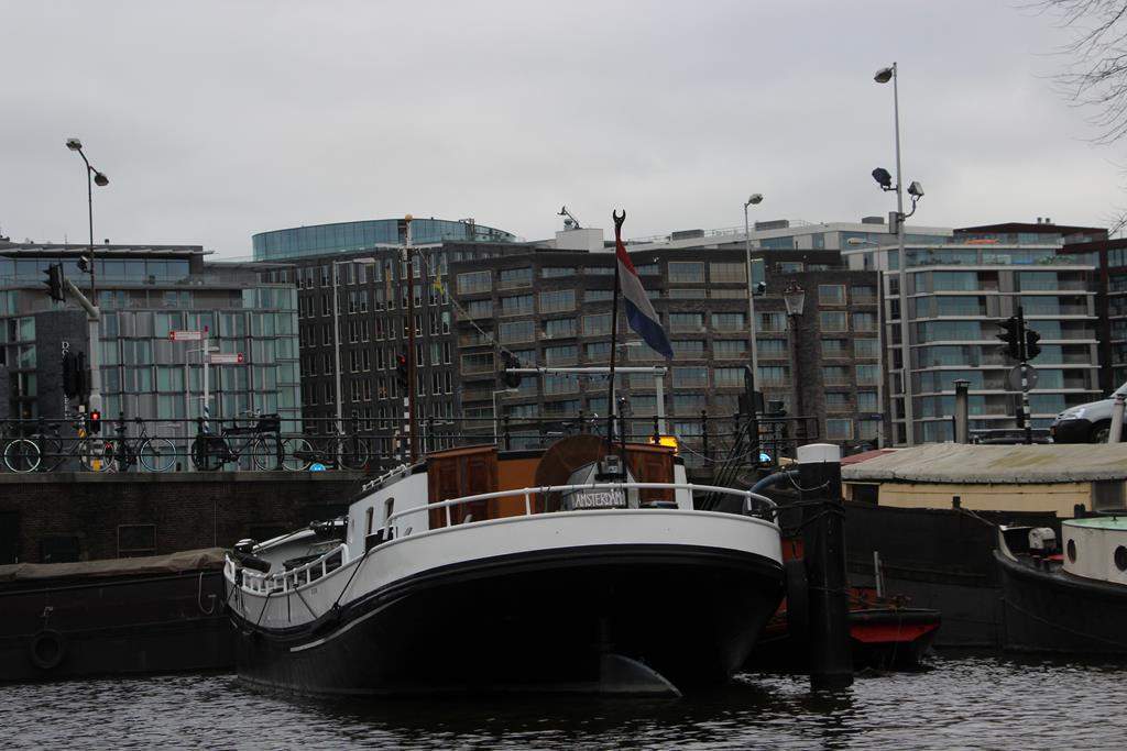 ai909.photobucket.com_albums_ac300_ploferreira_Amsterdao_202014_Amsterdatildeo75.jpg