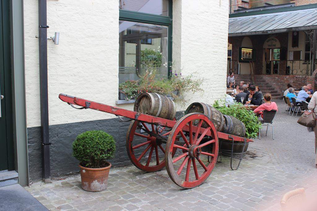ai909.photobucket.com_albums_ac300_ploferreira_Bruges_IMG251.jpg