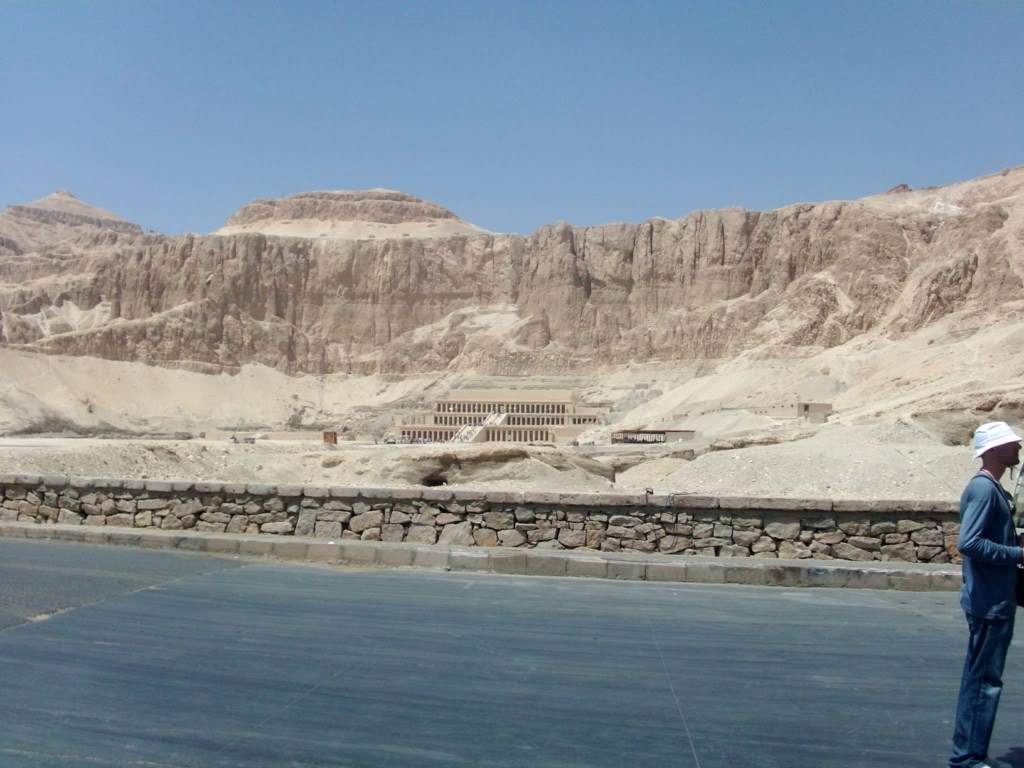 ai909.photobucket.com_albums_ac300_ploferreira_Egipto_202010_Egipto20101361024x768.jpg