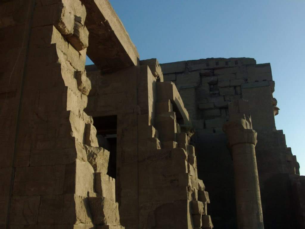 ai909.photobucket.com_albums_ac300_ploferreira_Egipto_202010_Egipto20102831024x768.jpg