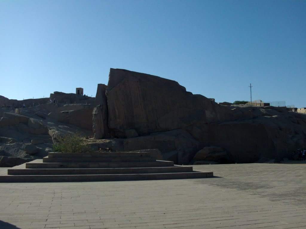 ai909.photobucket.com_albums_ac300_ploferreira_Egipto_202010_Egipto20104141024x768.jpg