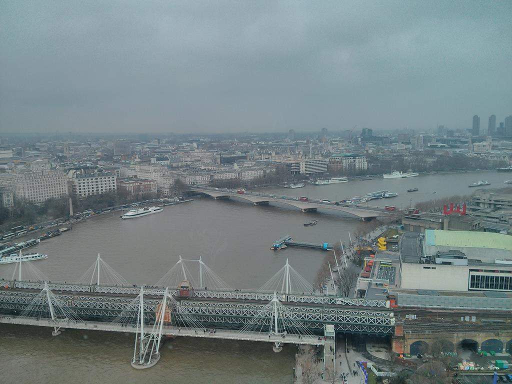 ai909.photobucket.com_albums_ac300_ploferreira_Londres_202013_Londres124.jpg