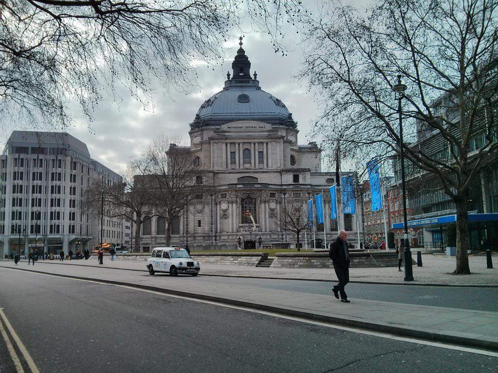 ai909.photobucket.com_albums_ac300_ploferreira_Londres_202013_Londres139_4.jpg