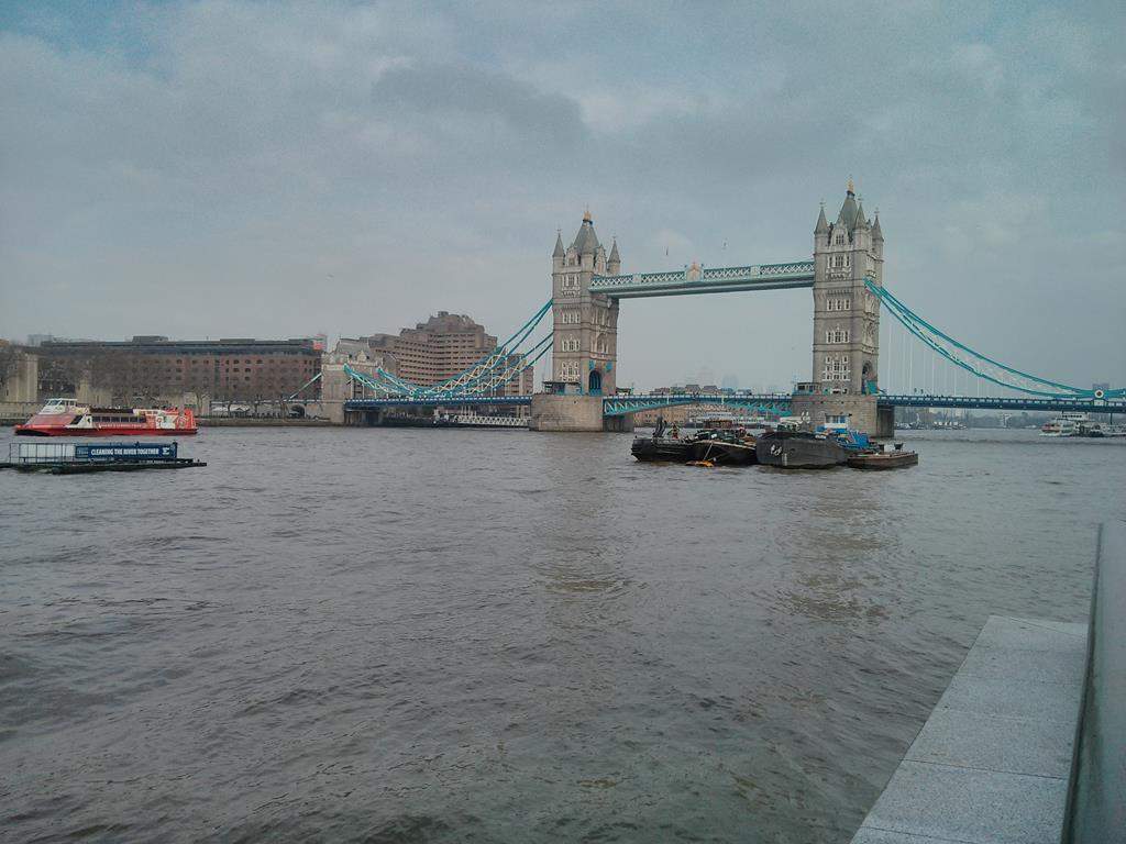 ai909.photobucket.com_albums_ac300_ploferreira_Londres_202013_Londres167.jpg
