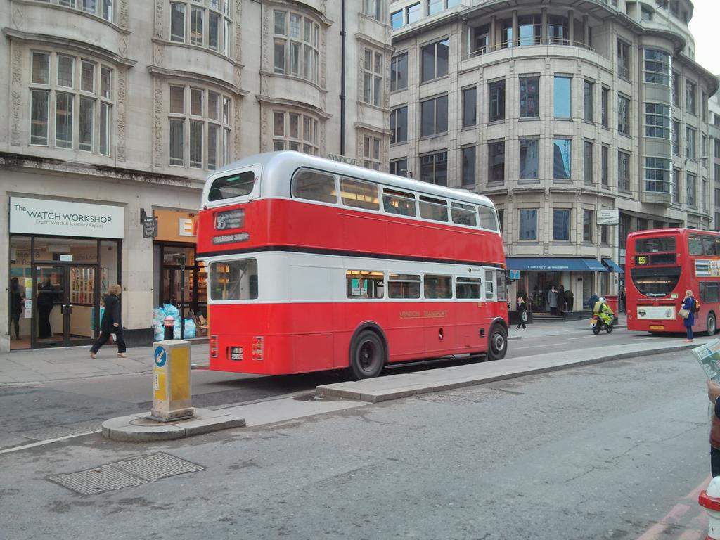 ai909.photobucket.com_albums_ac300_ploferreira_Londres_202013_Londres196.jpg