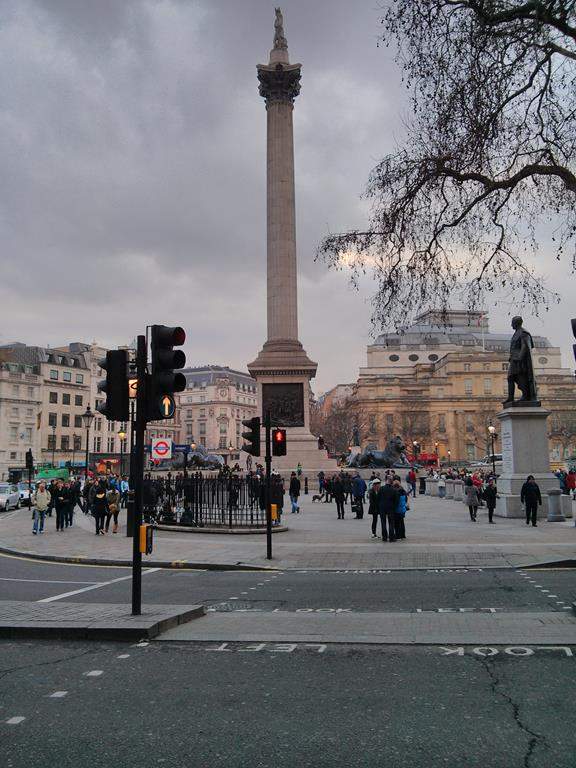 ai909.photobucket.com_albums_ac300_ploferreira_Londres_202013_Londres202.jpg