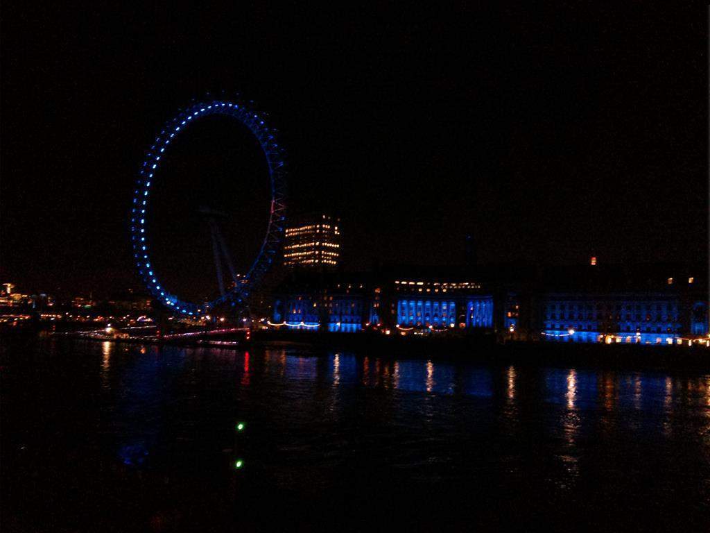 ai909.photobucket.com_albums_ac300_ploferreira_Londres_202013_Londres207.jpg