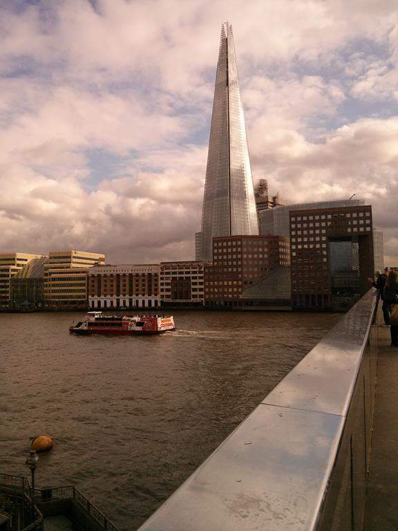ai909.photobucket.com_albums_ac300_ploferreira_Londres_202013_Londres280.jpg