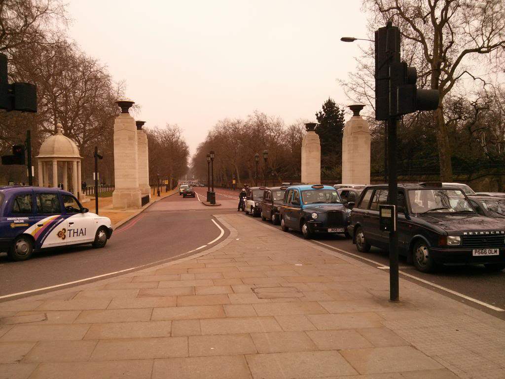 ai909.photobucket.com_albums_ac300_ploferreira_Londres_202013_Londres35.jpg