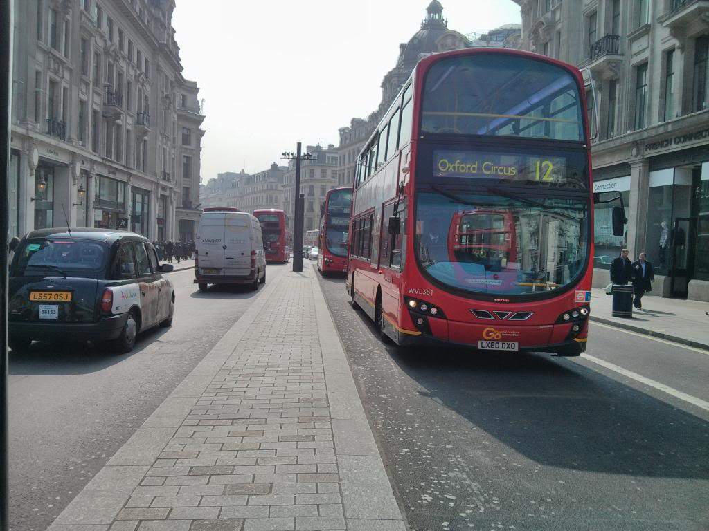 ai909.photobucket.com_albums_ac300_ploferreira_Londres_202013_Londres5.jpg
