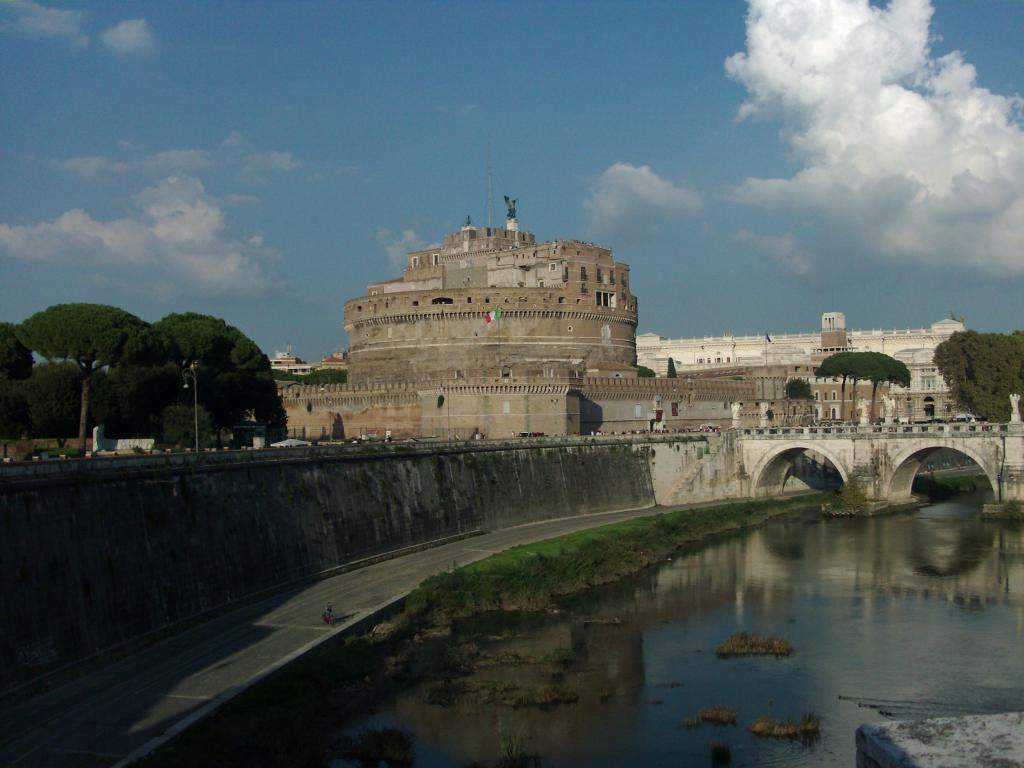 ai909.photobucket.com_albums_ac300_ploferreira_Roma_202012_124.jpg